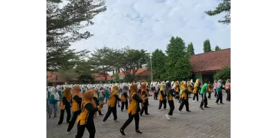 Kegiatan Senam Bersama Setiap Hari Selasa